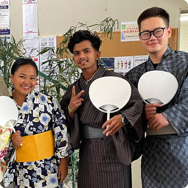 ジャパンランゲージアカデミーで質の高い日本語教育を受ける外国人生徒