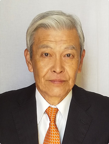 校長 荻 八州夫